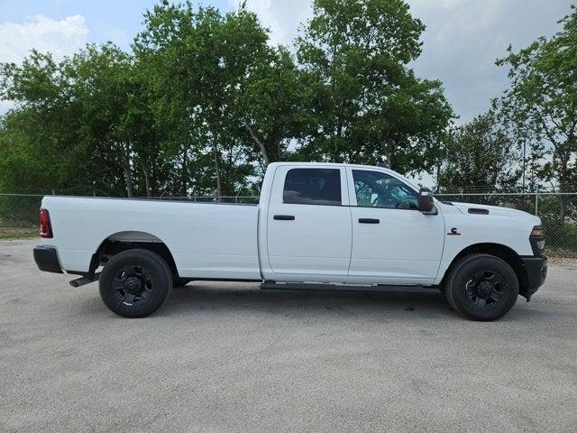 2025 RAM Ram 3500 RAM 3500 TRADESMAN CREW CAB 4X2 8 BOX