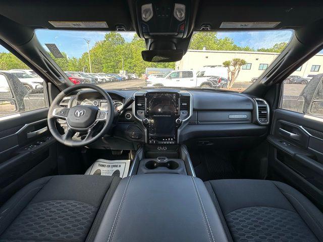 2025 RAM Ram 3500 RAM 3500 BIG HORN CREW CAB 4X4 8 BOX