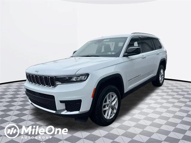 2025 Jeep Grand Cherokee GRAND CHEROKEE L LAREDO X 4X4