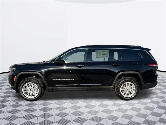 2025 Jeep Grand Cherokee GRAND CHEROKEE L LAREDO 4X4
