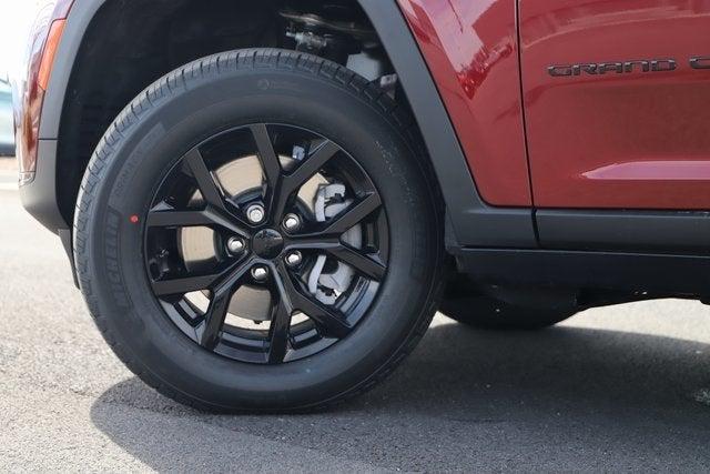 2025 Jeep Grand Cherokee GRAND CHEROKEE L ALTITUDE 4X4