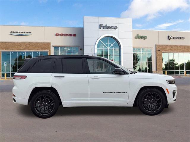 2025 Jeep Grand Cherokee GRAND CHEROKEE SUMMIT 4X4
