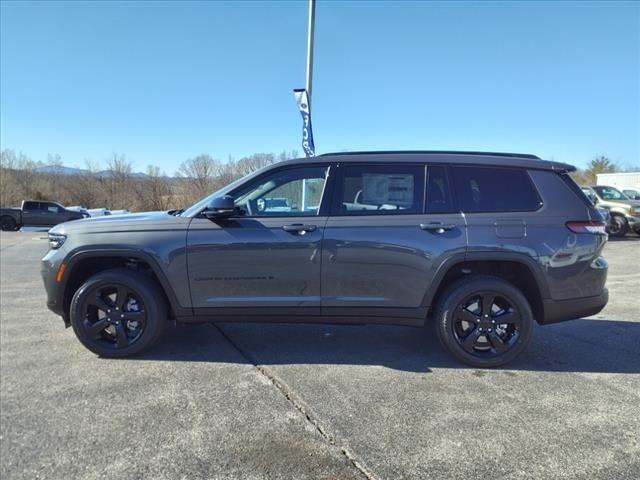 2025 Jeep Grand Cherokee GRAND CHEROKEE L ALTITUDE 4X4