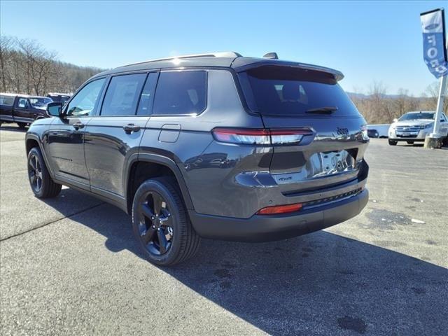 2025 Jeep Grand Cherokee GRAND CHEROKEE L ALTITUDE 4X4