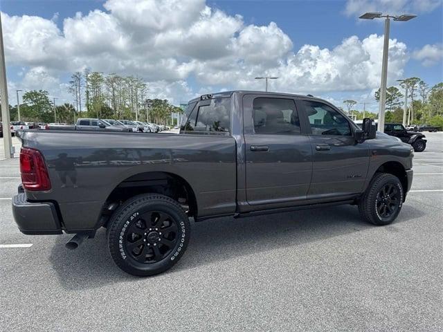 2025 RAM Ram 3500 RAM 3500 LARAMIE CREW CAB 4X4 64 BOX