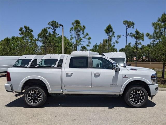 2025 RAM Ram 2500 RAM 2500 LIMITED CREW CAB 4X4 64 BOX