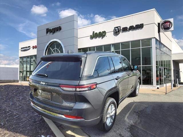 2025 Jeep Grand Cherokee GRAND CHEROKEE LAREDO X 4X4