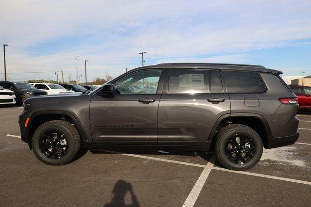 2025 Jeep Grand Cherokee GRAND CHEROKEE L ALTITUDE 4X4