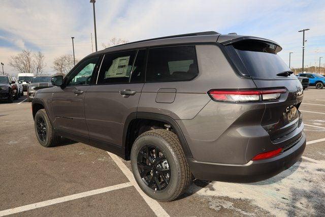 2025 Jeep Grand Cherokee GRAND CHEROKEE L ALTITUDE 4X4