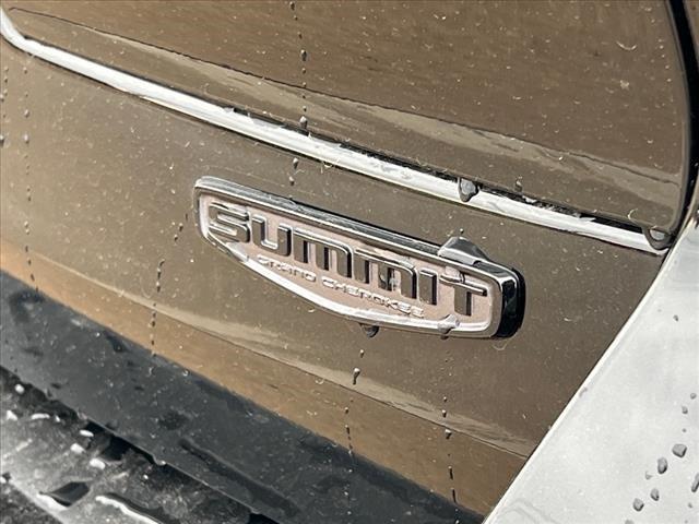 2025 Jeep Grand Cherokee GRAND CHEROKEE L SUMMIT RESERVE 4X4