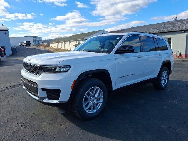 2025 Jeep Grand Cherokee GRAND CHEROKEE L LAREDO X 4X4
