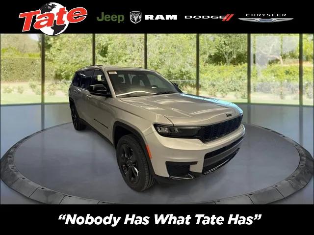 2025 Jeep Grand Cherokee GRAND CHEROKEE L ALTITUDE 4X4
