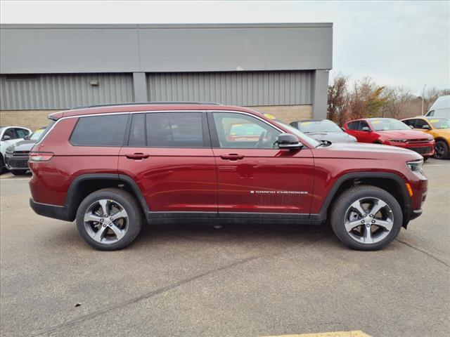 2025 Jeep Grand Cherokee GRAND CHEROKEE L LIMITED 4X4