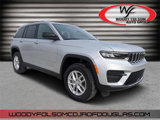 2025 Jeep Grand Cherokee GRAND CHEROKEE LAREDO X 4X2