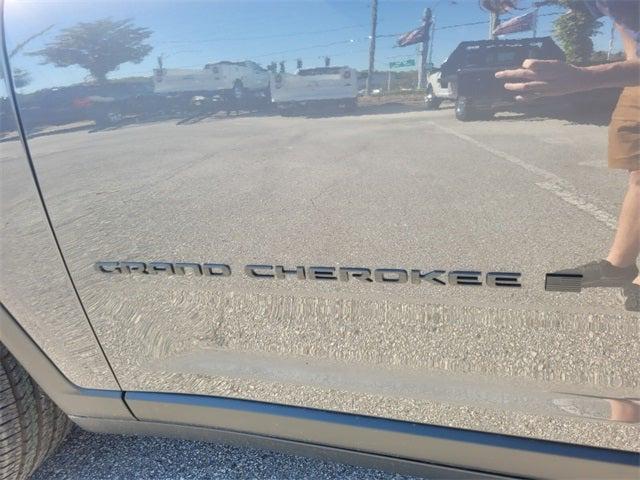 2025 Jeep Grand Cherokee GRAND CHEROKEE ALTITUDE 4X4