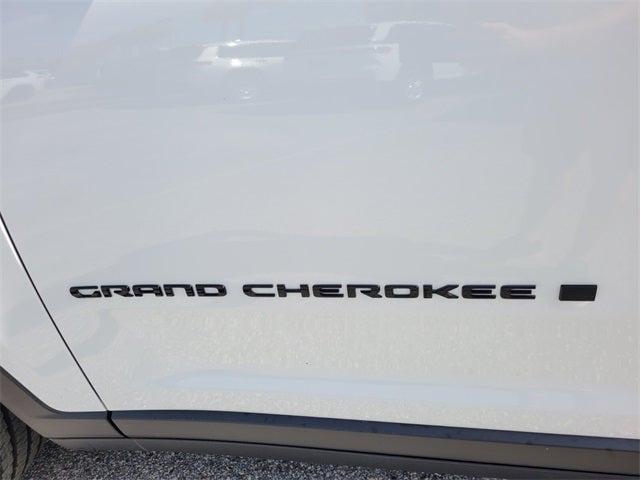 2025 Jeep Grand Cherokee GRAND CHEROKEE L ALTITUDE 4X4