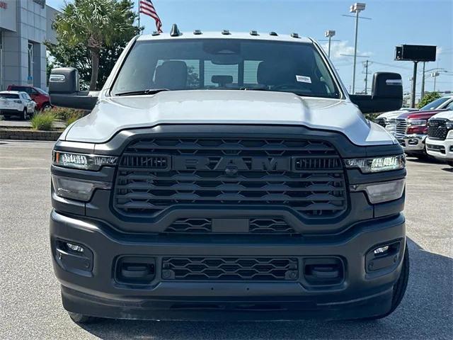 2025 RAM Ram 2500 RAM 2500 TRADESMAN CREW CAB 4X2 8 BOX