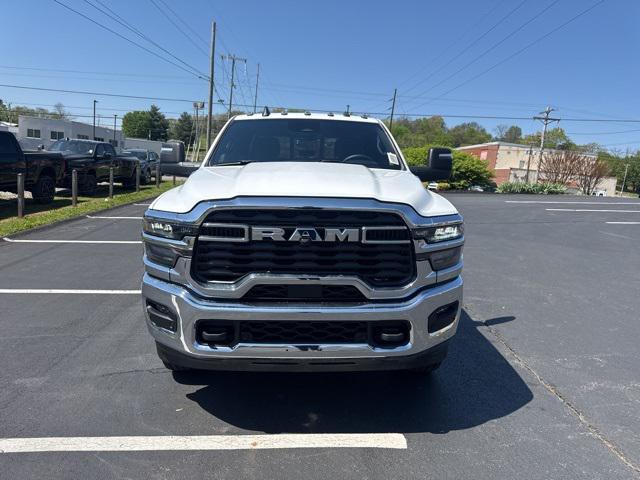 2025 RAM Ram 2500 RAM 2500 TRADESMAN CREW CAB 4X4 64 BOX