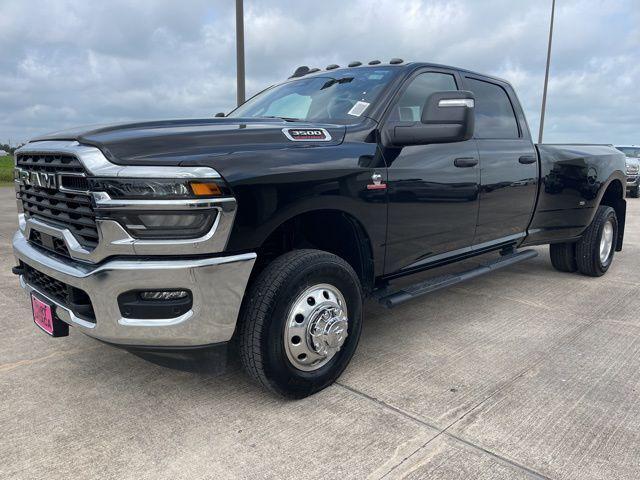 2025 RAM Ram 3500 RAM 3500 TRADESMAN CREW CAB 4X4 8 BOX