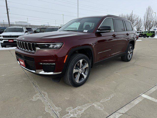 2025 Jeep Grand Cherokee GRAND CHEROKEE L LIMITED 4X4