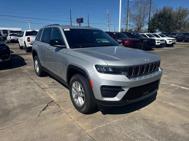 2025 Jeep Grand Cherokee GRAND CHEROKEE LAREDO X 4X2