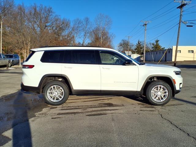 2025 Jeep Grand Cherokee GRAND CHEROKEE L LAREDO 4X4