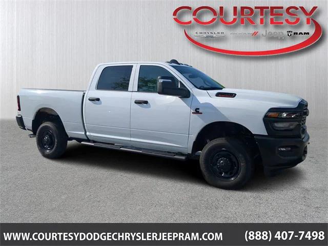 2025 RAM Ram 2500 RAM 2500 TRADESMAN CREW CAB 4X4 64 BOX