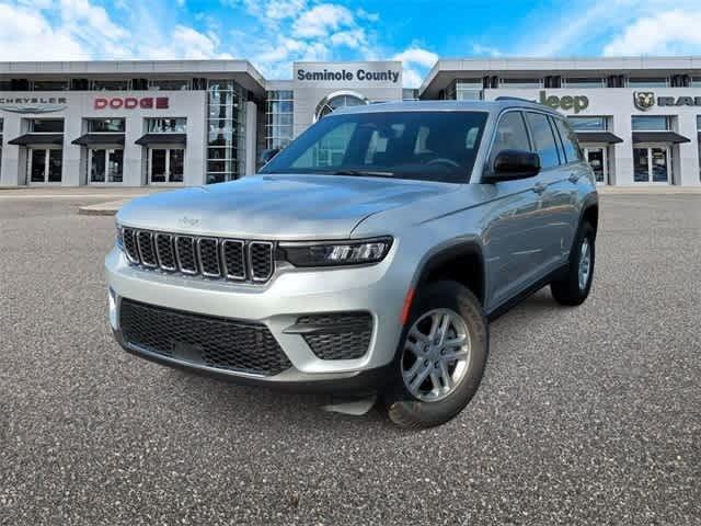 2025 Jeep Grand Cherokee GRAND CHEROKEE LAREDO 4X2