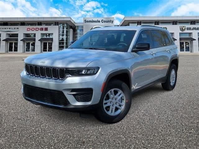2025 Jeep Grand Cherokee GRAND CHEROKEE LAREDO 4X2