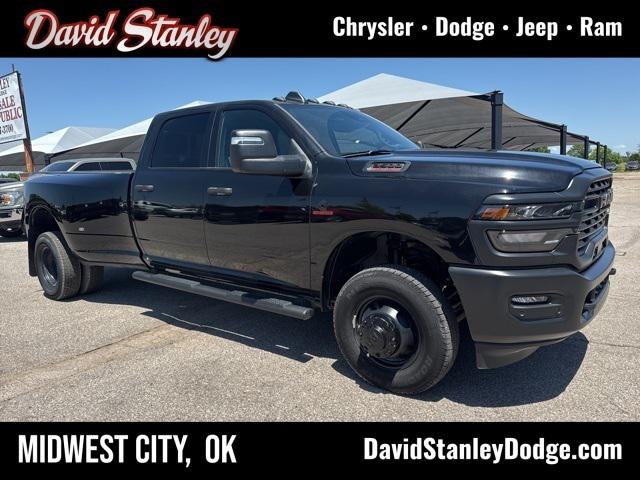 2025 RAM Ram 3500 RAM 3500 TRADESMAN CREW CAB 4X4 8 BOX