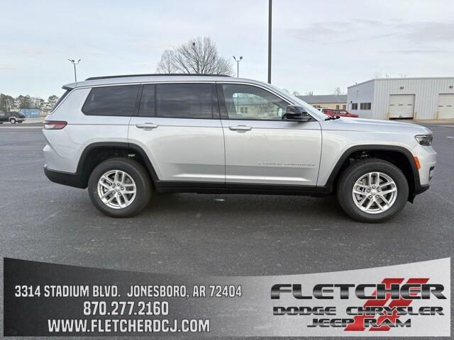 2025 Jeep Grand Cherokee GRAND CHEROKEE L LAREDO X 4X4