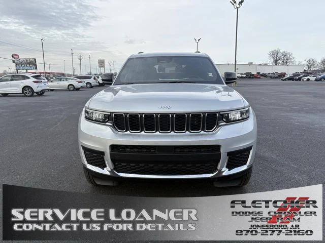 2025 Jeep Grand Cherokee GRAND CHEROKEE L LAREDO X 4X4
