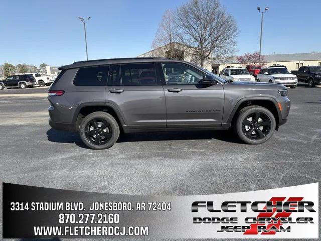 2025 Jeep Grand Cherokee GRAND CHEROKEE L ALTITUDE X 4X4