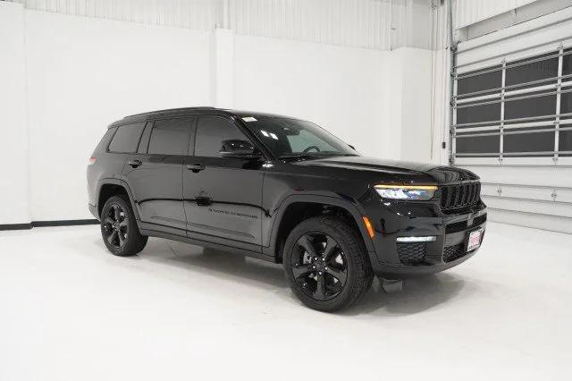 2025 Jeep Grand Cherokee GRAND CHEROKEE L LIMITED 4X2