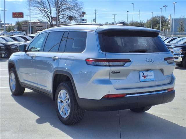 2025 Jeep Grand Cherokee GRAND CHEROKEE L LAREDO X 4X4