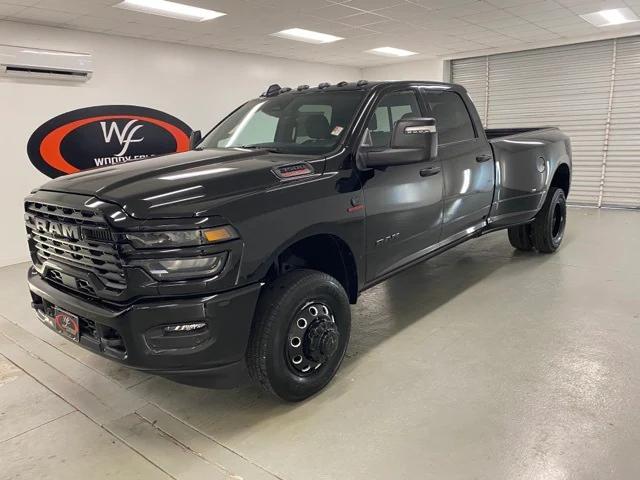 2025 RAM Ram 3500 RAM 3500 BIG HORN CREW CAB 4X4 8 BOX