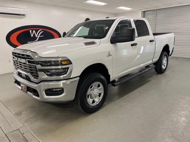 2025 RAM Ram 2500 RAM 2500 TRADESMAN CREW CAB 4X4 64 BOX