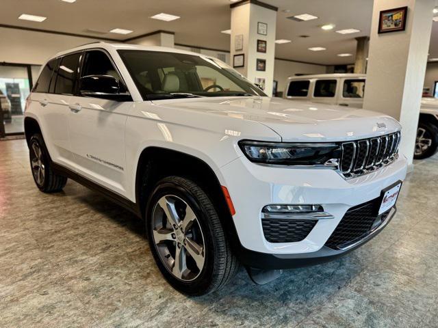 2025 Jeep Grand Cherokee GRAND CHEROKEE LIMITED 4X2