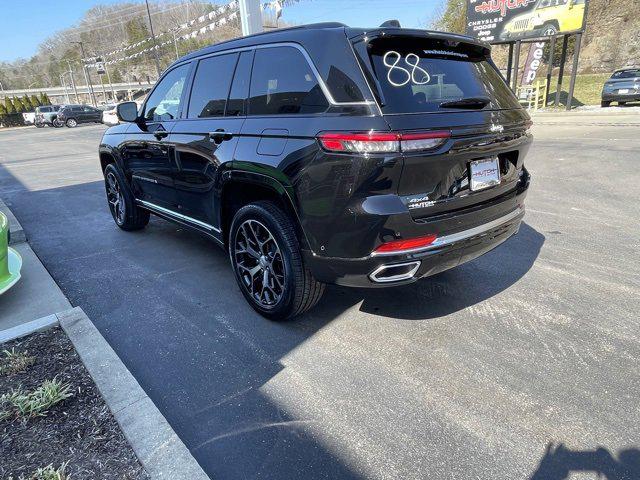 2025 Jeep Grand Cherokee GRAND CHEROKEE SUMMIT RESERVE 4X4