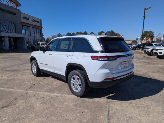 2025 Jeep Grand Cherokee GRAND CHEROKEE LAREDO 4X2