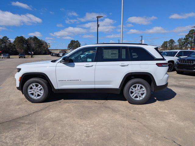 2025 Jeep Grand Cherokee GRAND CHEROKEE LAREDO 4X2