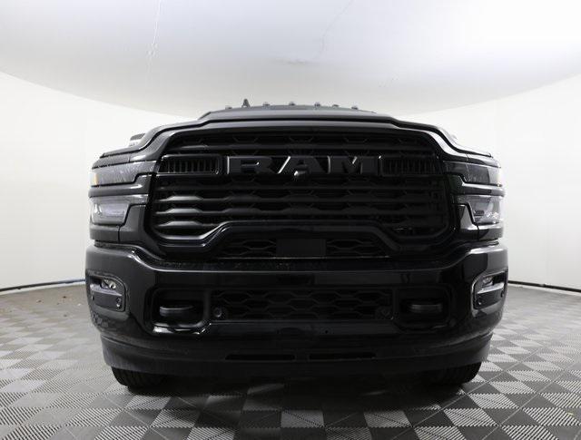 2025 RAM Ram 3500 RAM 3500 BIG HORN CREW CAB 4X4 8 BOX