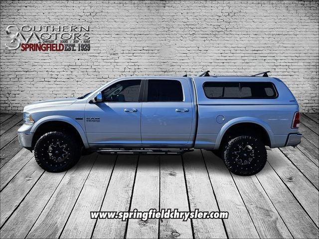 2018 RAM 1500 Laramie Crew Cab 4x4 64 Box