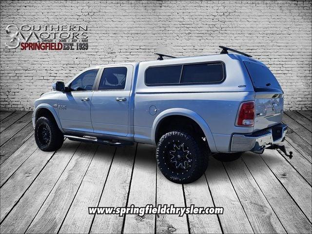 2018 RAM 1500 Laramie Crew Cab 4x4 64 Box