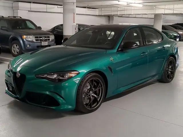 2024 Alfa Romeo Giulia Quadrifoglio RWD