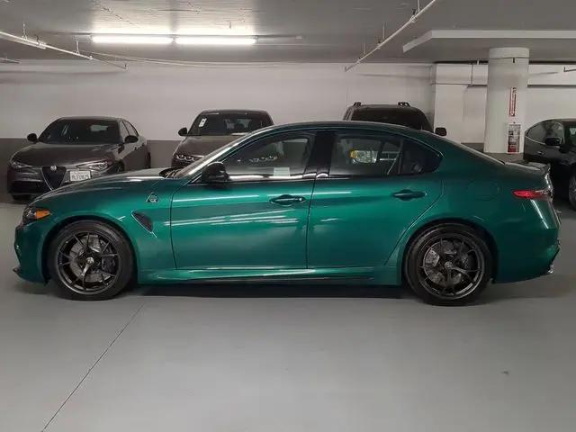 2024 Alfa Romeo Giulia Quadrifoglio RWD