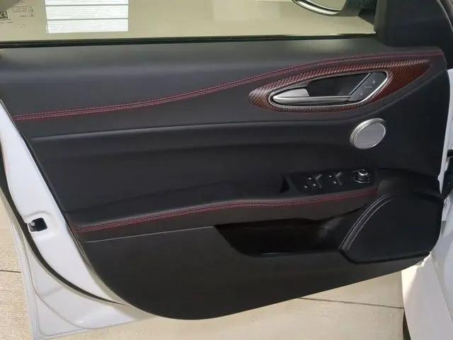 2024 Alfa Romeo Giulia Quadrifoglio Supersport RWD