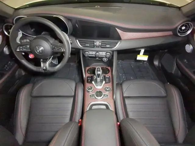 2024 Alfa Romeo Giulia Quadrifoglio Supersport RWD