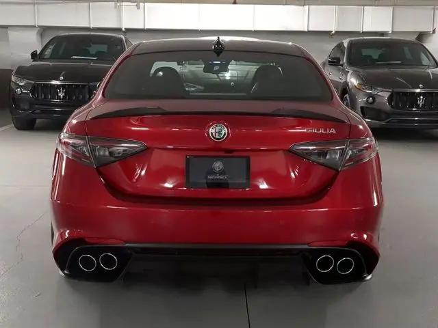 2024 Alfa Romeo Giulia Quadrifoglio RWD