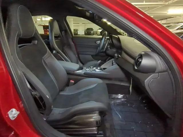 2024 Alfa Romeo Giulia Quadrifoglio RWD